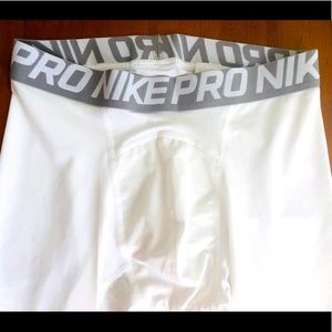Nike Pro Dri-Fit Compression Tights 3/4 Length